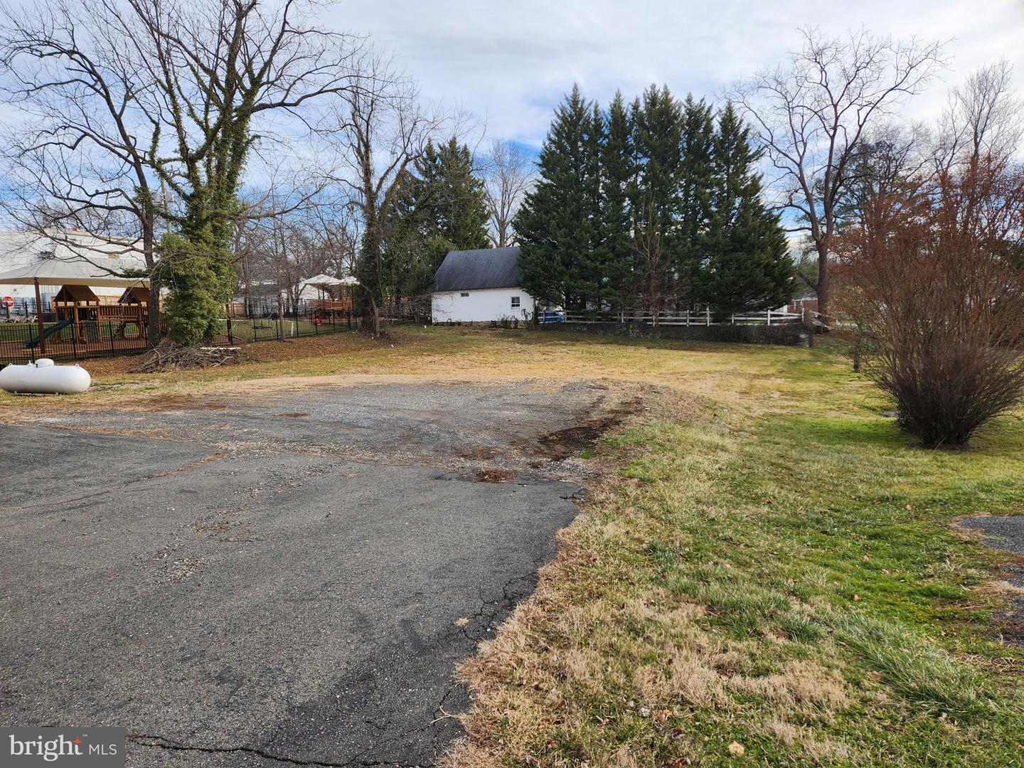 140 S 20TH ST, PURCELLVILLE, Virginia 20132, ,Land,For sale,140 S 20TH ST,VALO2017242 MLS # VALO2017242