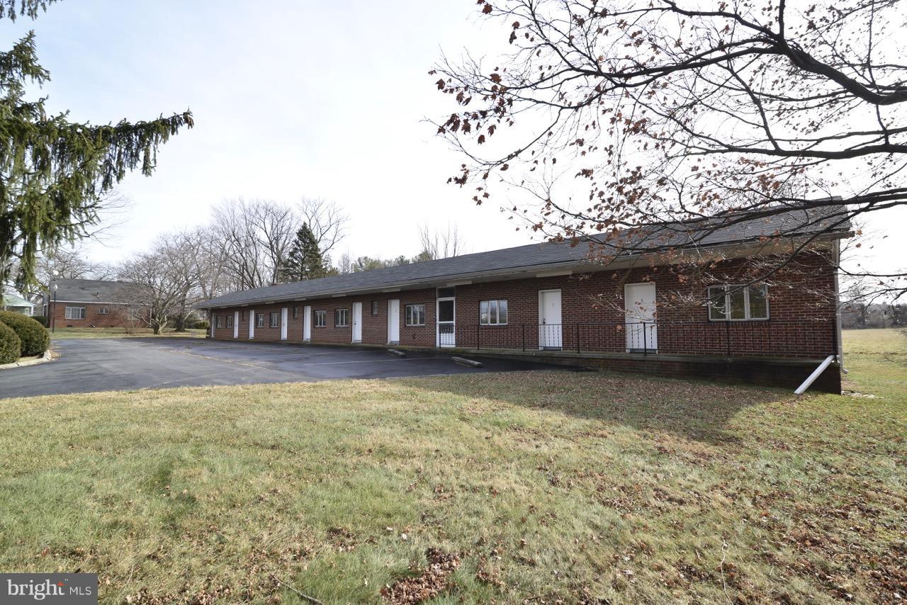 36169 LOUDOUN ST, ROUND HILL, Virginia 20141, 2 Bedrooms Bedrooms, ,1 BathroomBathrooms,Residential,For sale,36169 LOUDOUN ST,VALO2043570 MLS # VALO2043570