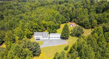 858 CHAPEL RD, BUCKINGHAM, Virginia 23123, 3 Bedrooms Bedrooms, ,2 BathroomsBathrooms,Residential,For sale,858 CHAPEL RD,643983 MLS # 643983