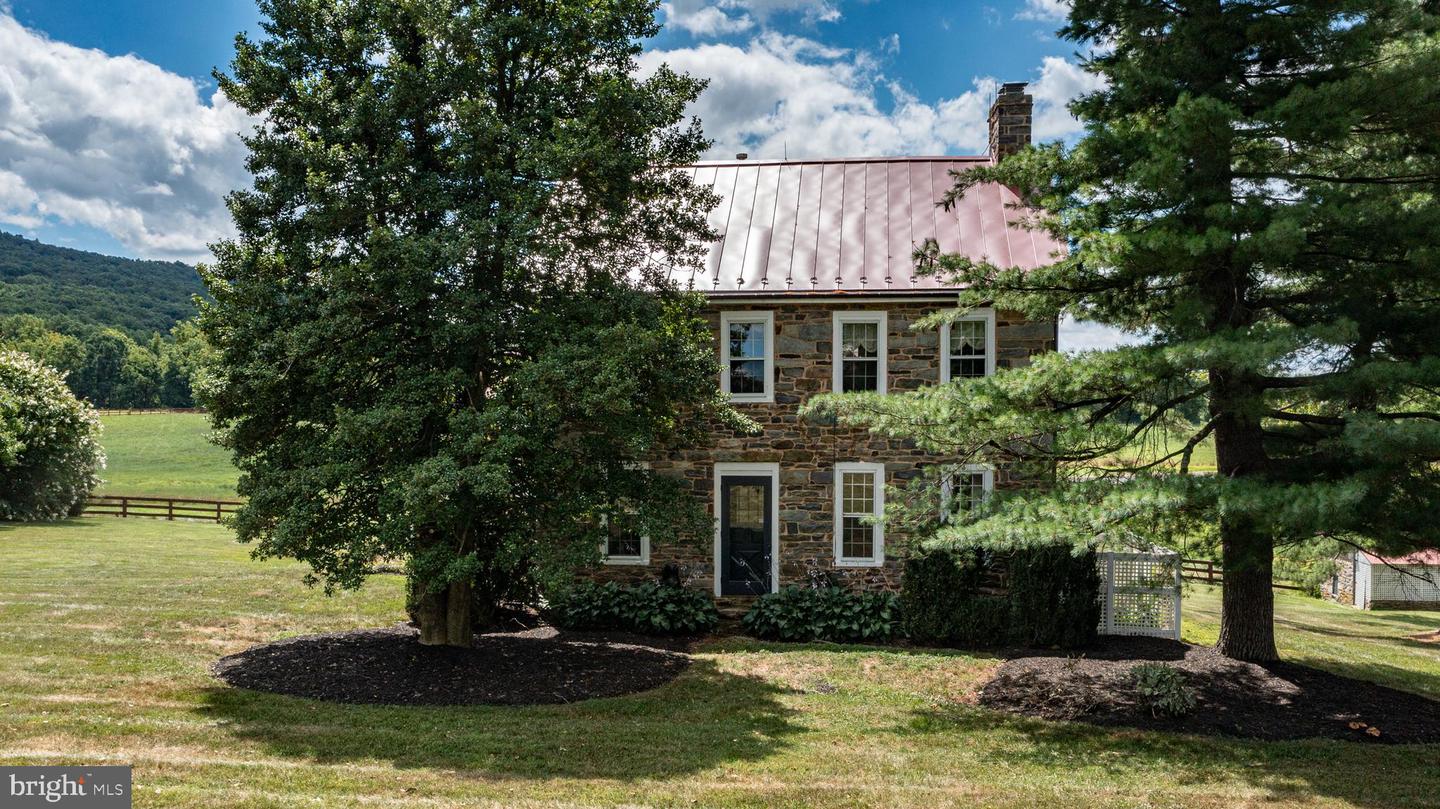 13252 HARPERS FERRY RD, PURCELLVILLE, Virginia 20132, 6 Bedrooms Bedrooms, ,4 BathroomsBathrooms,Residential,For sale,13252 HARPERS FERRY RD,VALO2059346 MLS # VALO2059346