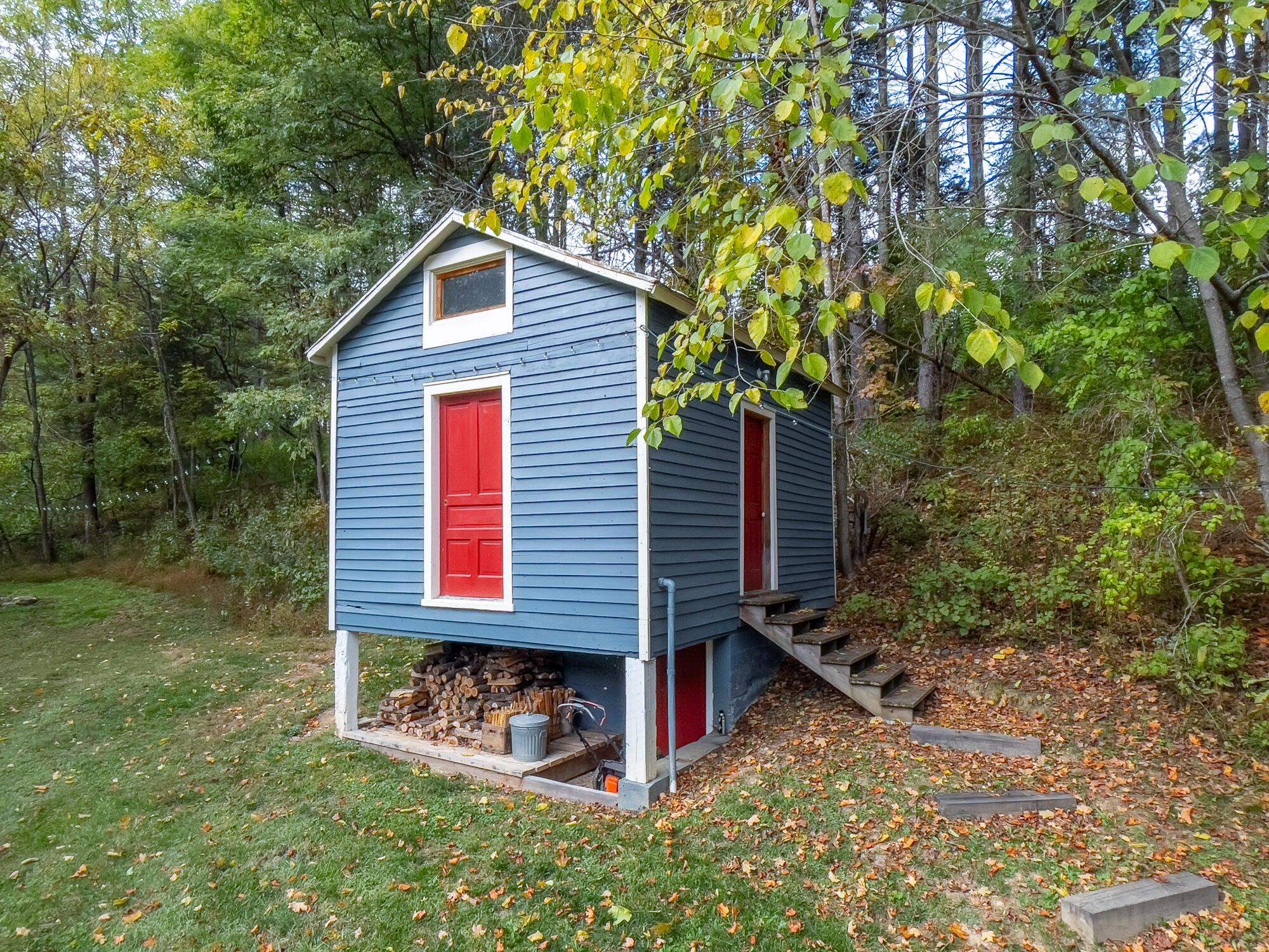 Shed for storage, workshop space or bring your own ideas!