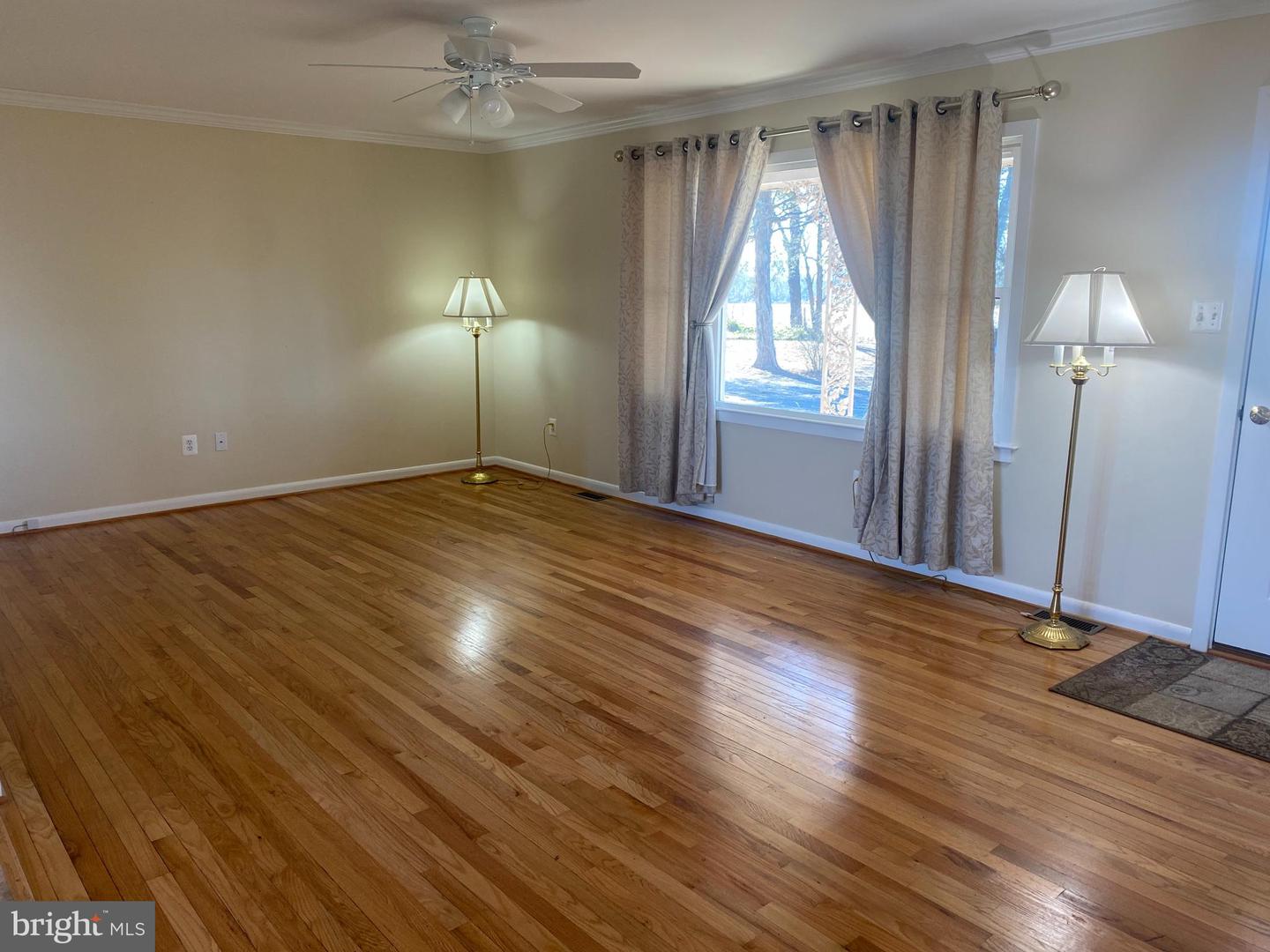 10031 BOTELER RD, MIDLAND, Virginia 22728, 5 Bedrooms Bedrooms, ,2 BathroomsBathrooms,Residential,For sale,10031 BOTELER RD,VAFQ2010956 MLS # VAFQ2010956
