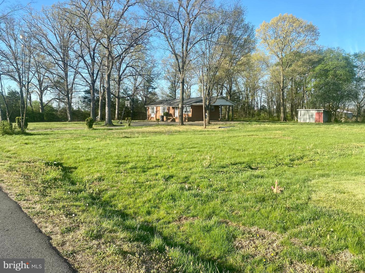 10031 BOTELER RD, MIDLAND, Virginia 22728, 5 Bedrooms Bedrooms, ,2 BathroomsBathrooms,Residential,For sale,10031 BOTELER RD,VAFQ2010956 MLS # VAFQ2010956