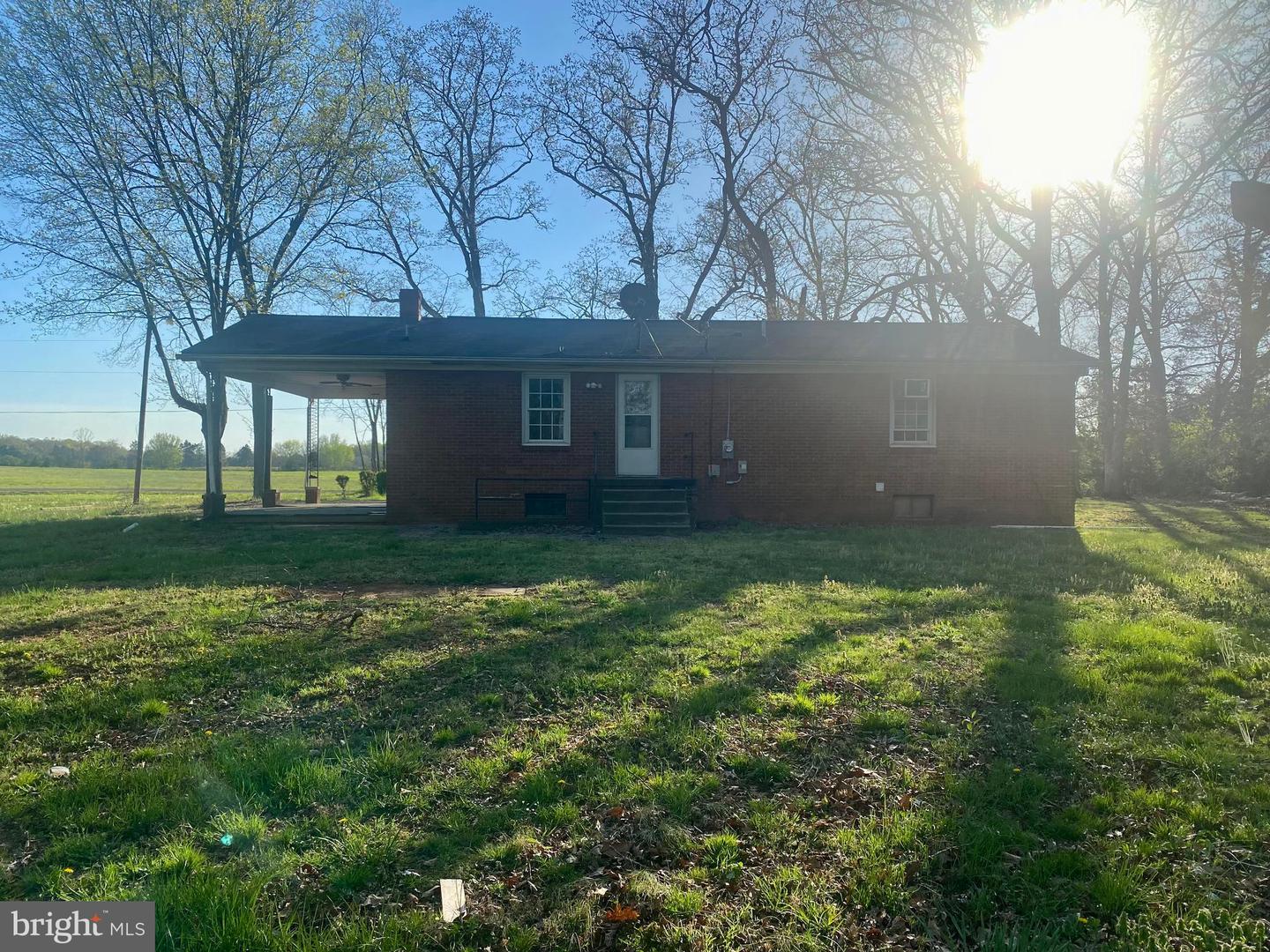 10031 BOTELER RD, MIDLAND, Virginia 22728, 5 Bedrooms Bedrooms, ,2 BathroomsBathrooms,Residential,For sale,10031 BOTELER RD,VAFQ2010956 MLS # VAFQ2010956