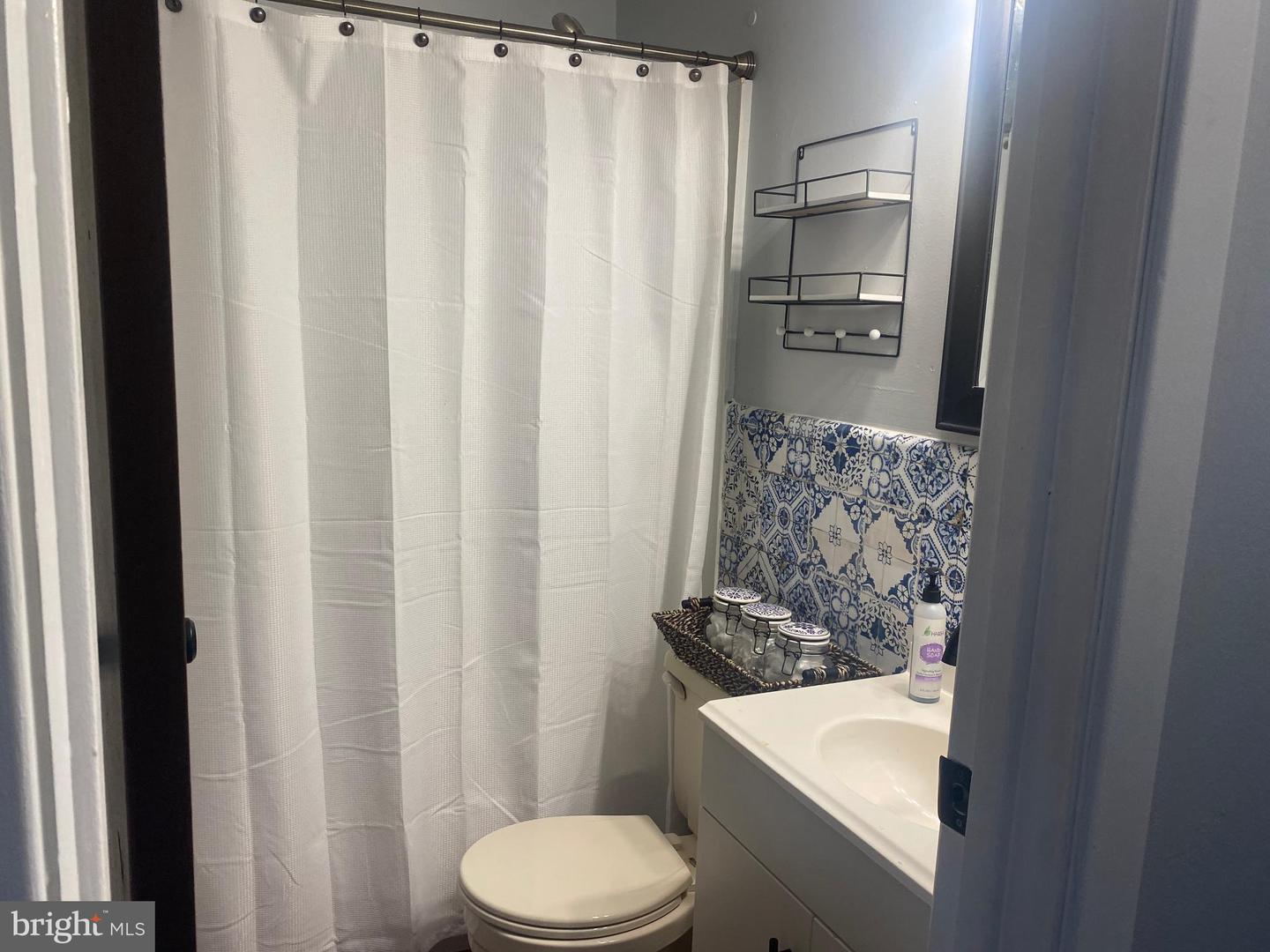 10031 BOTELER RD, MIDLAND, Virginia 22728, 5 Bedrooms Bedrooms, ,2 BathroomsBathrooms,Residential,For sale,10031 BOTELER RD,VAFQ2010956 MLS # VAFQ2010956