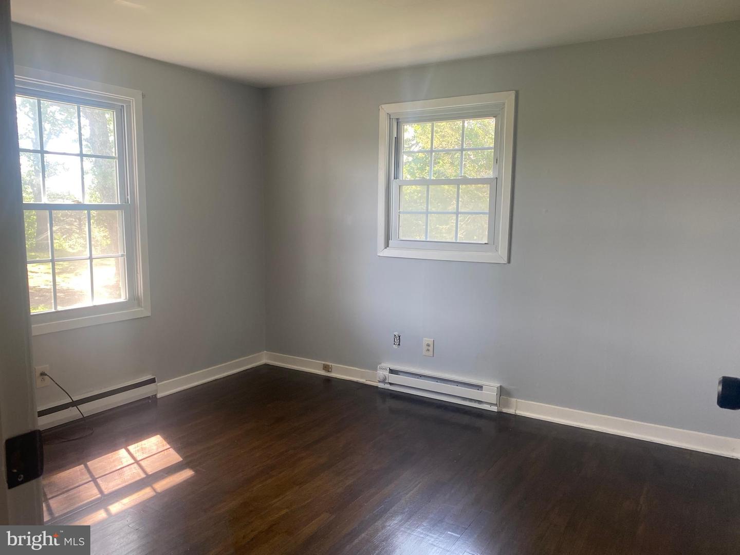 10031 BOTELER RD, MIDLAND, Virginia 22728, 5 Bedrooms Bedrooms, ,2 BathroomsBathrooms,Residential,For sale,10031 BOTELER RD,VAFQ2010956 MLS # VAFQ2010956