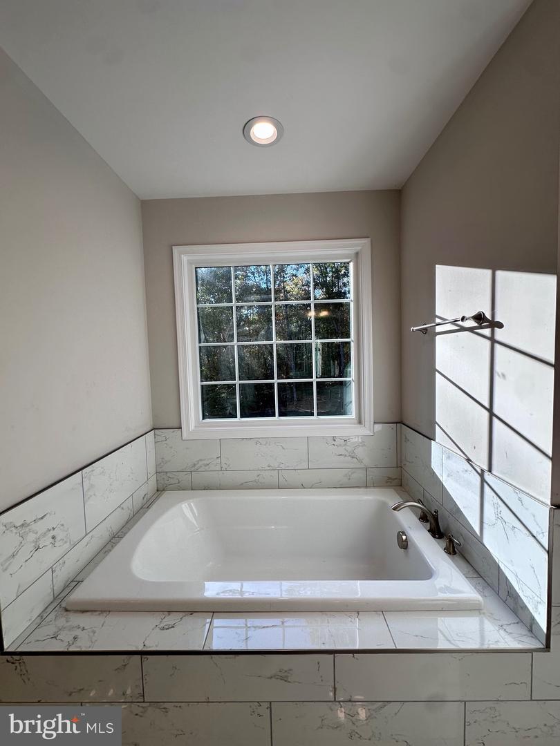 20294 BEAVER CREEK CT, LIGNUM, Virginia 22726, 3 Bedrooms Bedrooms, ,2 BathroomsBathrooms,Residential,For sale,20294 BEAVER CREEK CT,VACU2006852 MLS # VACU2006852 20294 BEAVER CREEK CT, LIGNUM, Virginia 22726, 3 Bedrooms Bedrooms, ,2 BathroomsBathrooms,Residential,For sale,20294 BEAVER CREEK CT,VACU2006852 MLS # VACU2006852