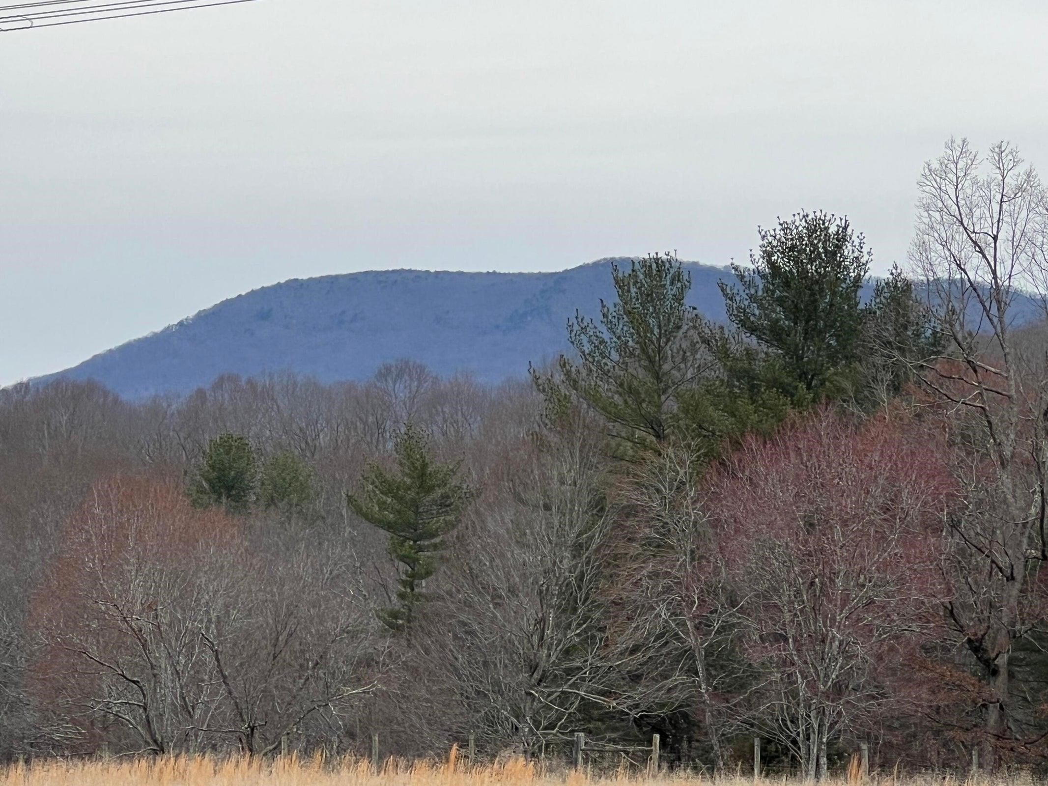 House Mountain to the West.