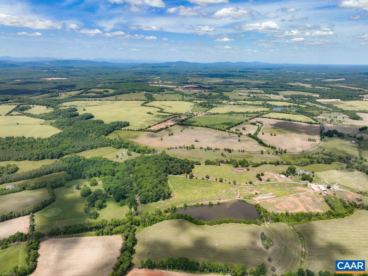 2328 LIBERTY CORNER RD, ESMONT, Virginia 22937, 4 Bedrooms Bedrooms, ,3 BathroomsBathrooms,Farm,For sale,2328 LIBERTY CORNER RD,650321 MLS # 650321