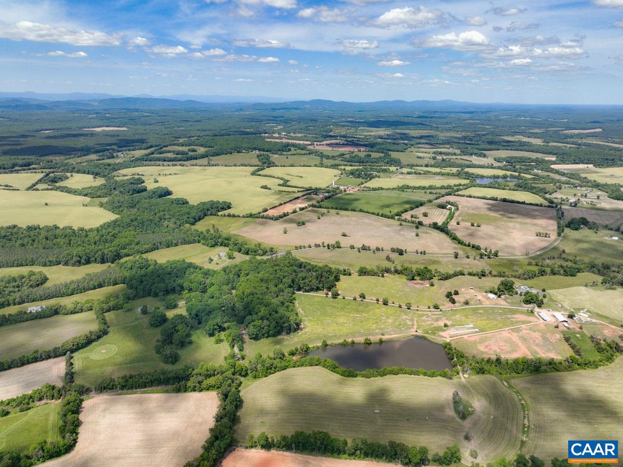 2328 LIBERTY CORNER RD, ESMONT, Virginia 22937, 4 Bedrooms Bedrooms, ,3 BathroomsBathrooms,Farm,For sale,2328 LIBERTY CORNER RD,650321 MLS # 650321