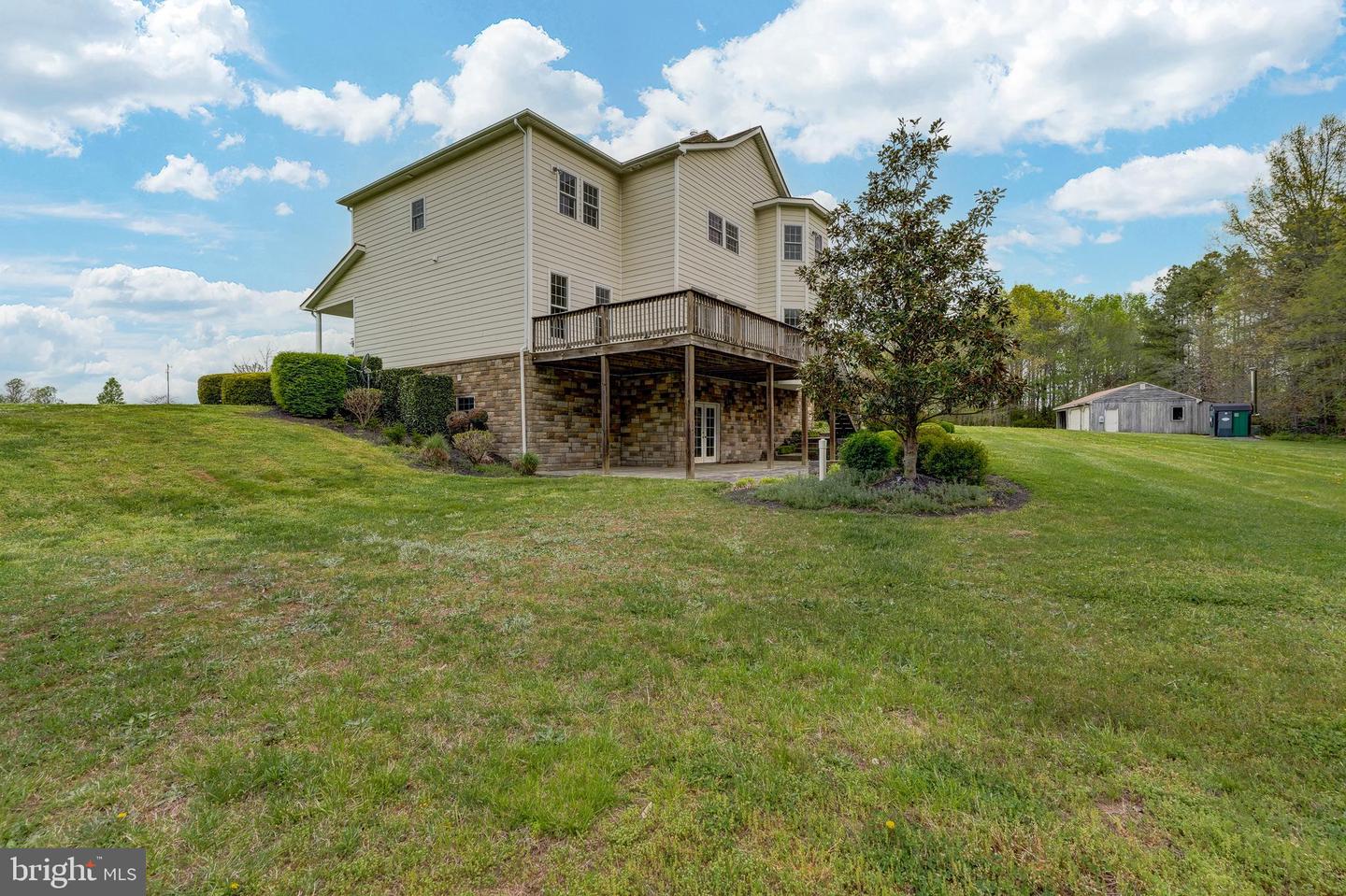 2066 BYRDS MILL RD, NEWTOWN, Virginia 23126, 4 Bedrooms Bedrooms, 15 Rooms Rooms,3 BathroomsBathrooms,Residential,For sale,2066 BYRDS MILL RD,VAKQ2000124 MLS # VAKQ2000124