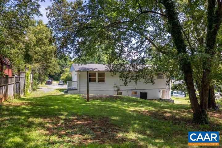 1509 SE 6TH ST, CHARLOTTESVILLE, Virginia 22903, 3 Bedrooms Bedrooms, ,2 BathroomsBathrooms,Residential,For sale,1509 SE 6TH ST,652167 MLS # 652167