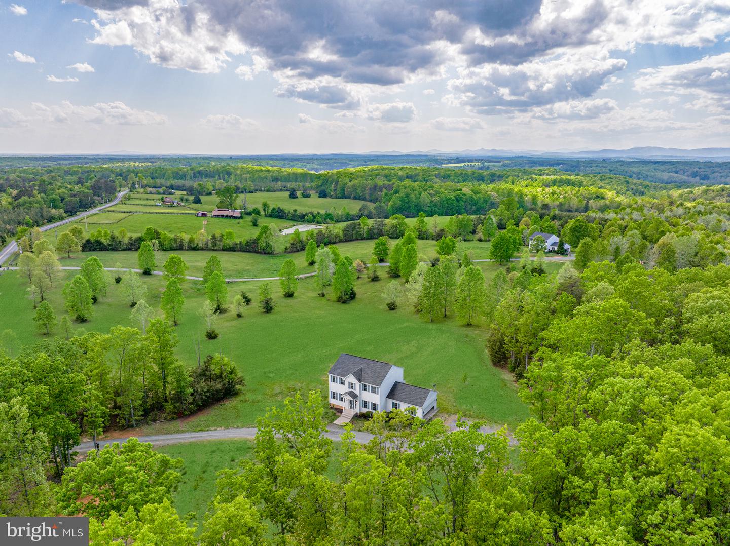 6414 JEFFERSON MILL RD SCOTTSVILLE,VA 24590 – Virginia Estates