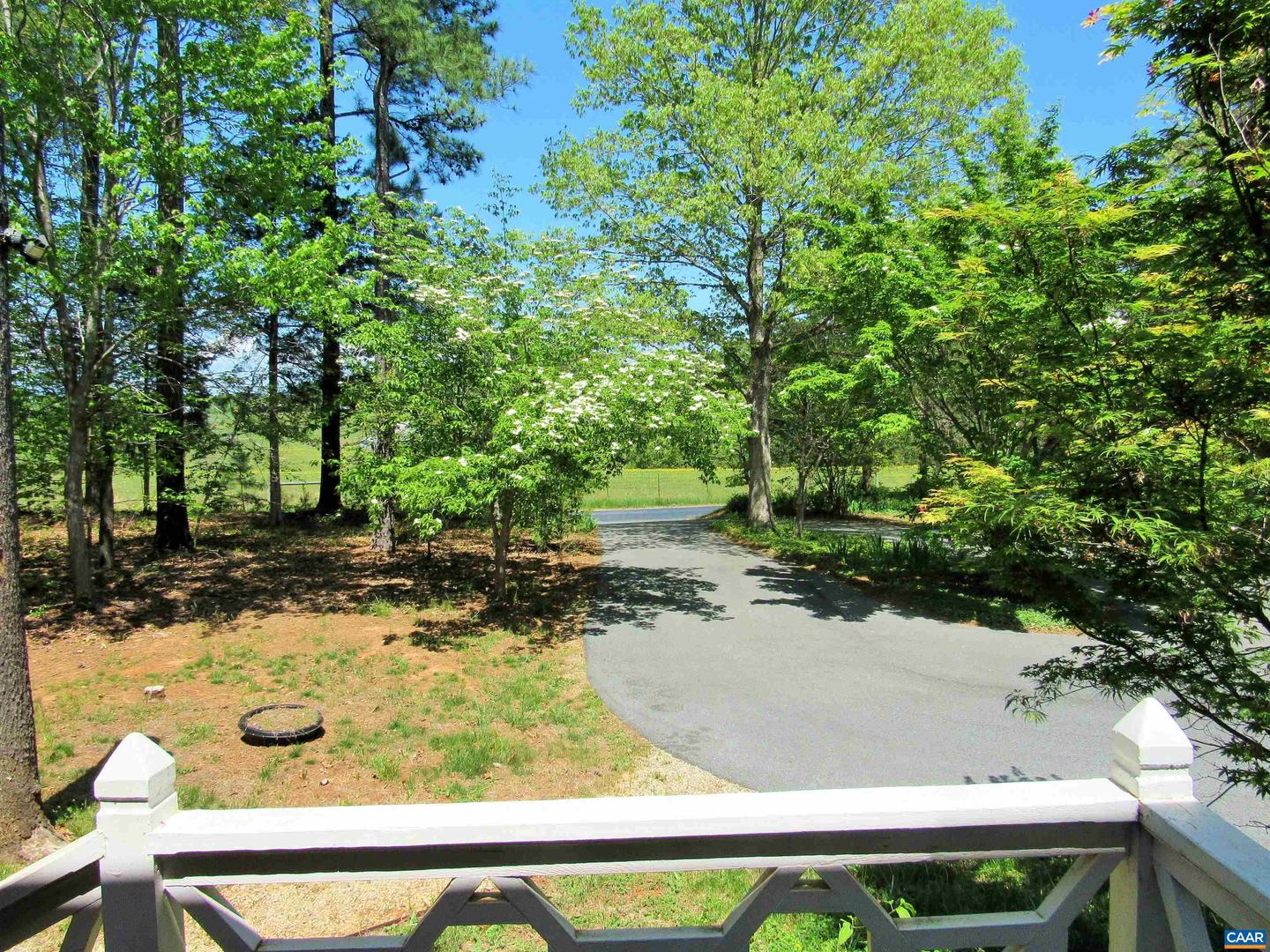 271 E MONITOR RD, AMHERST, Virginia 24521, 3 Bedrooms Bedrooms, ,2 BathroomsBathrooms,Residential,For sale,271 E MONITOR RD,652535 MLS # 652535