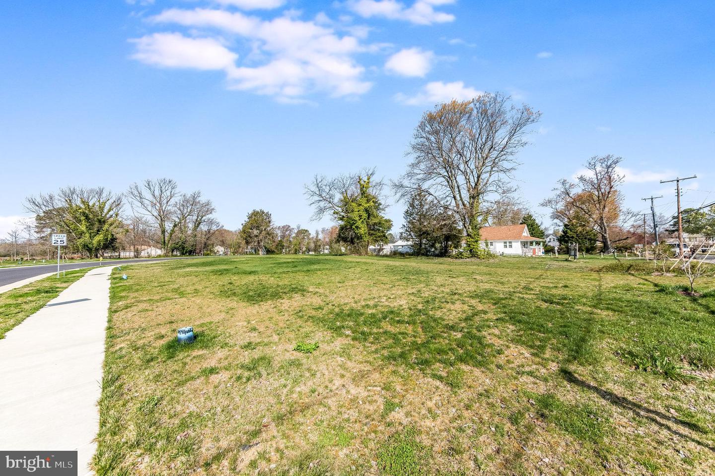 LOT 3 - 300 LYNNHAVEN, COLONIAL BEACH, Virginia 22443, ,Land,For sale,LOT 3 - 300 LYNNHAVEN,VAWE2006630 MLS # VAWE2006630