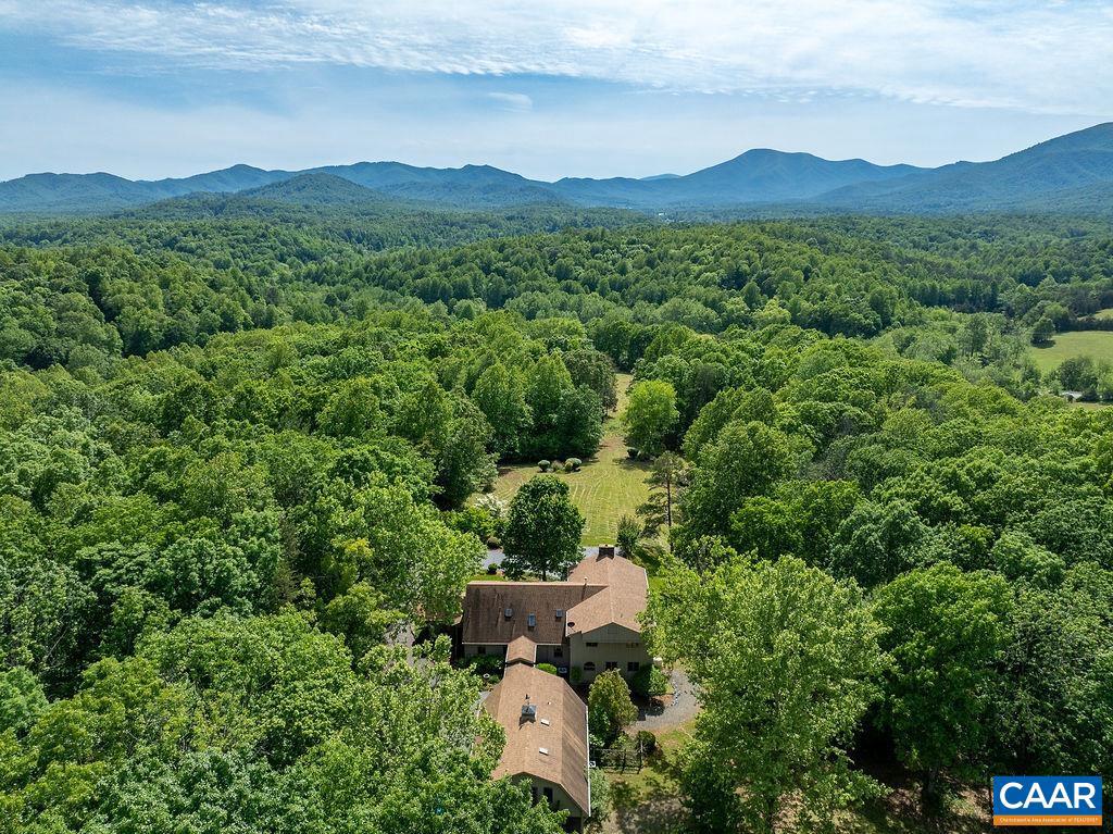 189 PILOT MOUNTAIN HOLLOW, FABER, Virginia 22938, 5 Bedrooms Bedrooms, ,5 BathroomsBathrooms,Residential,For sale,189 PILOT MOUNTAIN HOLLOW,653026 MLS # 653026