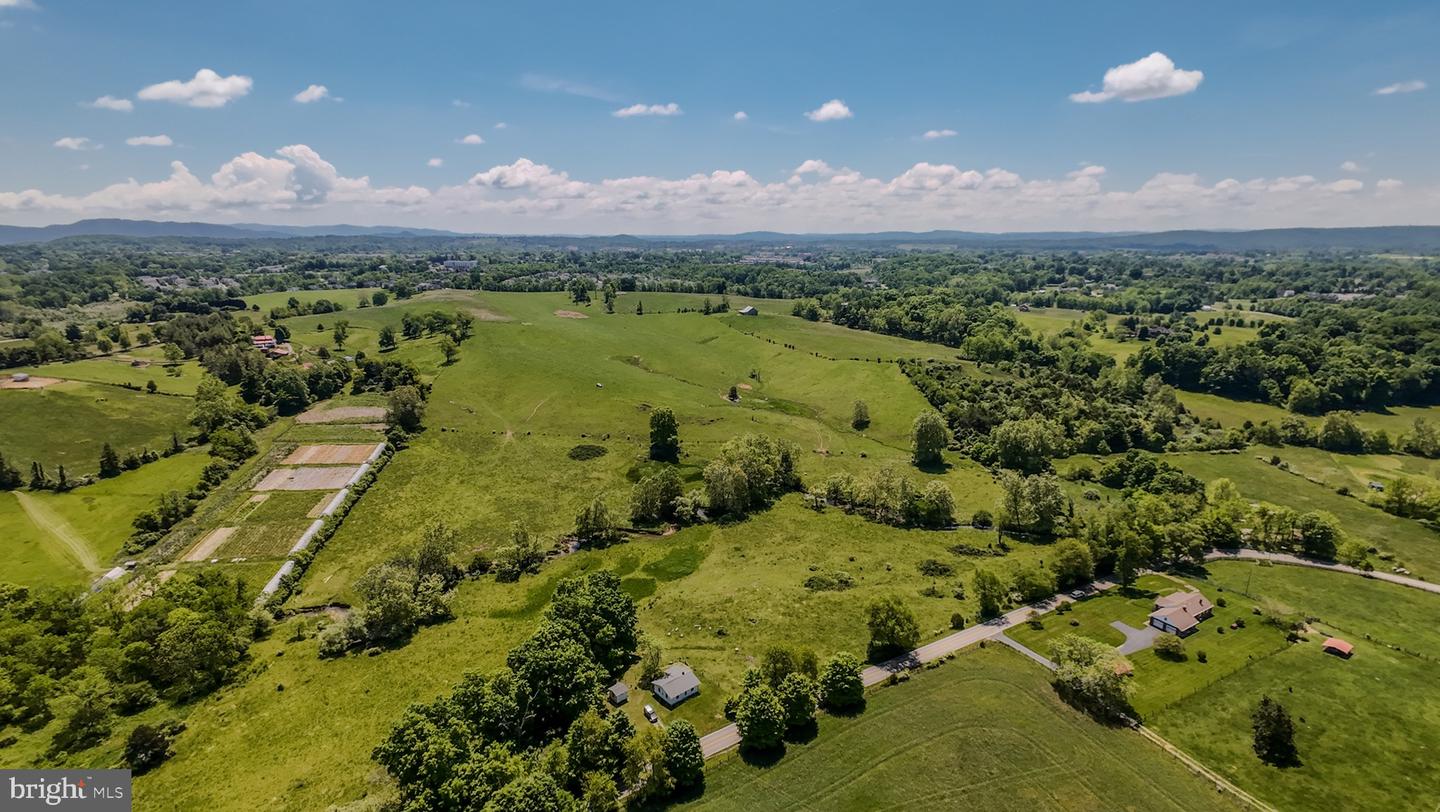 1801 TOMS CREEK RD, BLACKSBURG, Virginia 24060, ,Farm,For sale,1801 TOMS CREEK RD,VAMV2000024 MLS # VAMV2000024