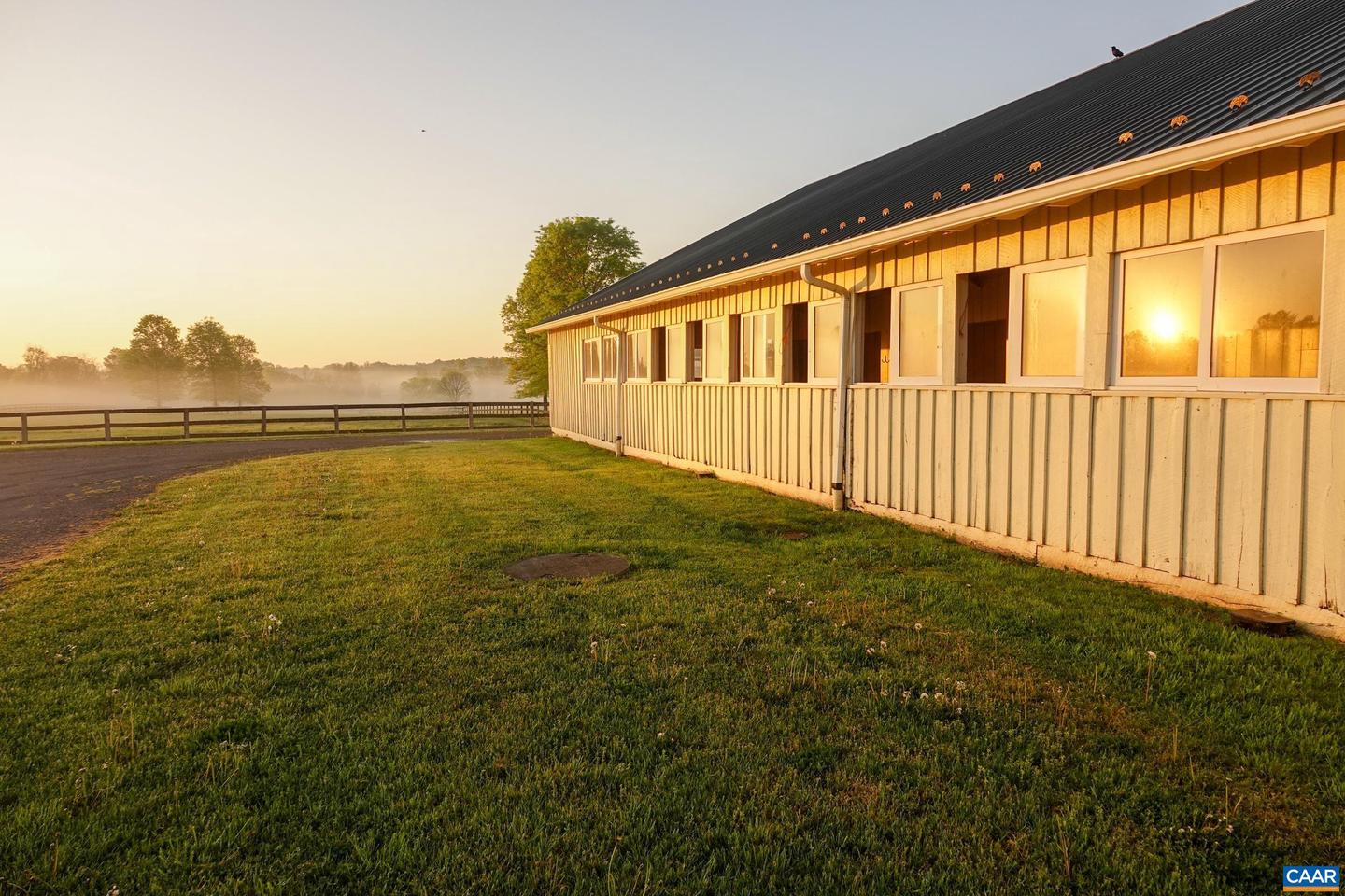 21515 TRAPPE RD, UPPERVILLE, Virginia 20185, 9 Bedrooms Bedrooms, ,8 BathroomsBathrooms,Farm,For sale,21515 TRAPPE RD,653359 MLS # 653359