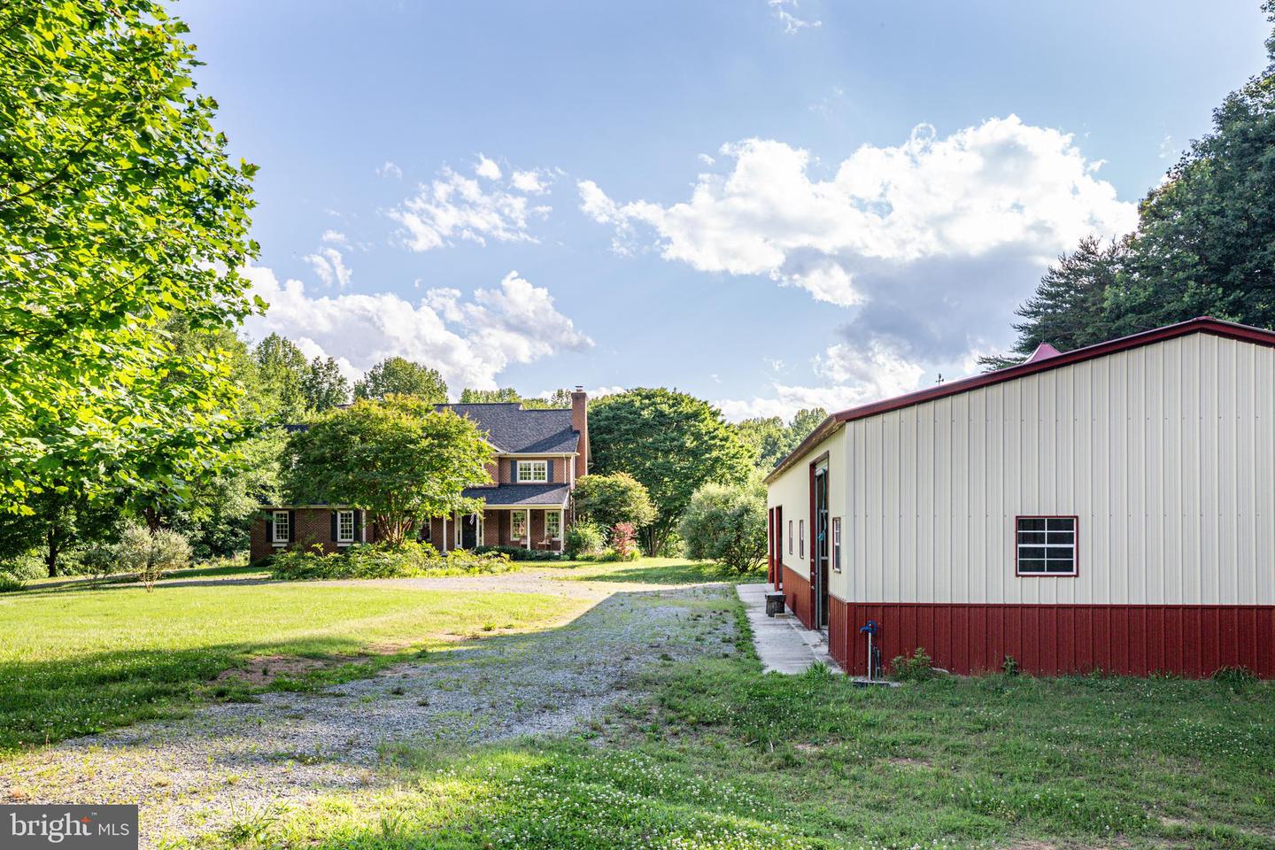 2055 BROAD STREET RD, MAIDENS, Virginia 23102, 5 Bedrooms Bedrooms, ,3 BathroomsBathrooms,Residential,For sale,2055 BROAD STREET RD,VAGO2000234 MLS # VAGO2000234