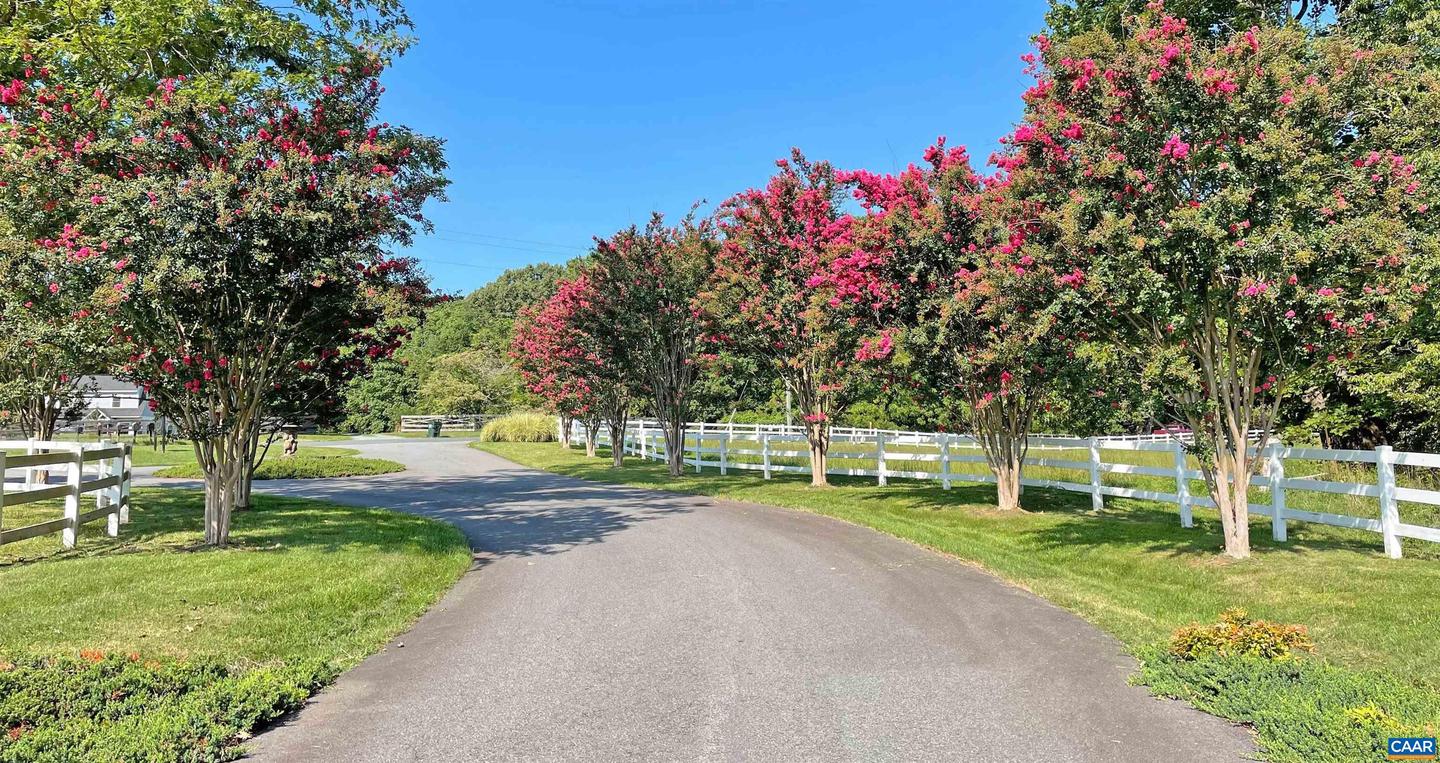 LOT 1 VILLA DESTE DR, CHARLOTTESVILLE, Virginia 22901, ,Land,For sale,LOT 1 VILLA DESTE DR,641003 MLS # 641003