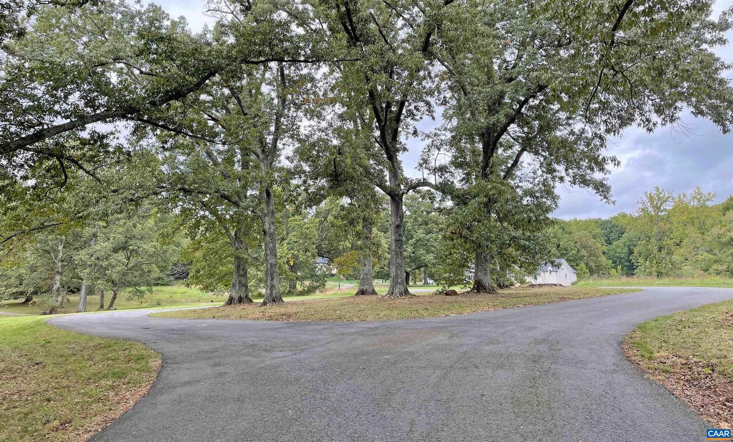 LOT 3 VILLA DESTE CT, CHARLOTTESVILLE, Virginia 22903, ,Land,For sale,LOT 3 VILLA DESTE CT,641004 MLS # 641004