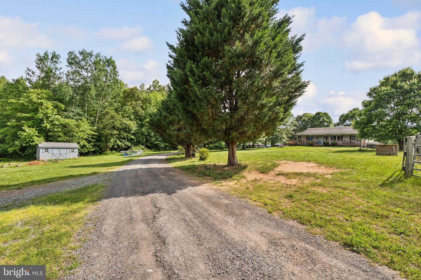 143 COPPERHEAD FARM LN, CULPEPER, Virginia 22701, 4 Bedrooms Bedrooms, ,3 BathroomsBathrooms,Residential,For sale,143 COPPERHEAD FARM LN,VAMA2001750 MLS # VAMA2001750