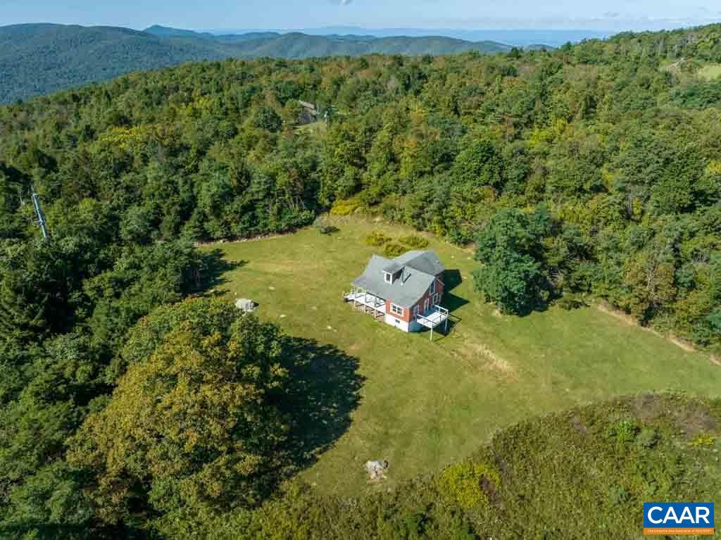 2106 FLATTOP MOUNTAIN RD, FREE UNION, Virginia 22940, 3 Bedrooms Bedrooms, ,1 BathroomBathrooms,Residential,For sale,2106 FLATTOP MOUNTAIN RD,653732 MLS # 653732