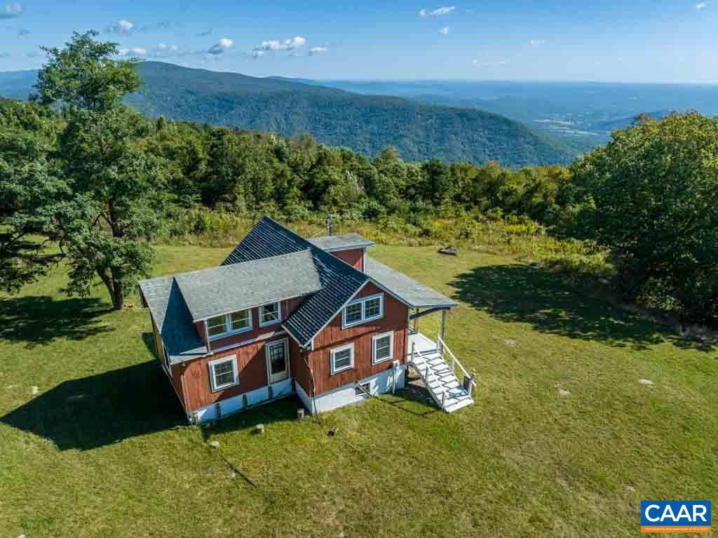 2106 FLATTOP MOUNTAIN RD, FREE UNION, Virginia 22940, 3 Bedrooms Bedrooms, ,1 BathroomBathrooms,Residential,For sale,2106 FLATTOP MOUNTAIN RD,653732 MLS # 653732