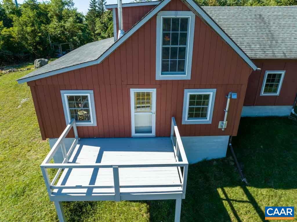 2106 FLATTOP MOUNTAIN RD, FREE UNION, Virginia 22940, 3 Bedrooms Bedrooms, ,1 BathroomBathrooms,Residential,For sale,2106 FLATTOP MOUNTAIN RD,653732 MLS # 653732