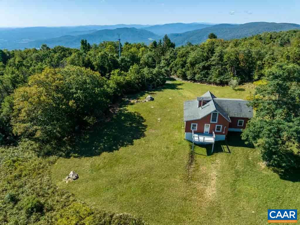 2106 FLATTOP MOUNTAIN RD, FREE UNION, Virginia 22940, 3 Bedrooms Bedrooms, ,1 BathroomBathrooms,Residential,For sale,2106 FLATTOP MOUNTAIN RD,653732 MLS # 653732