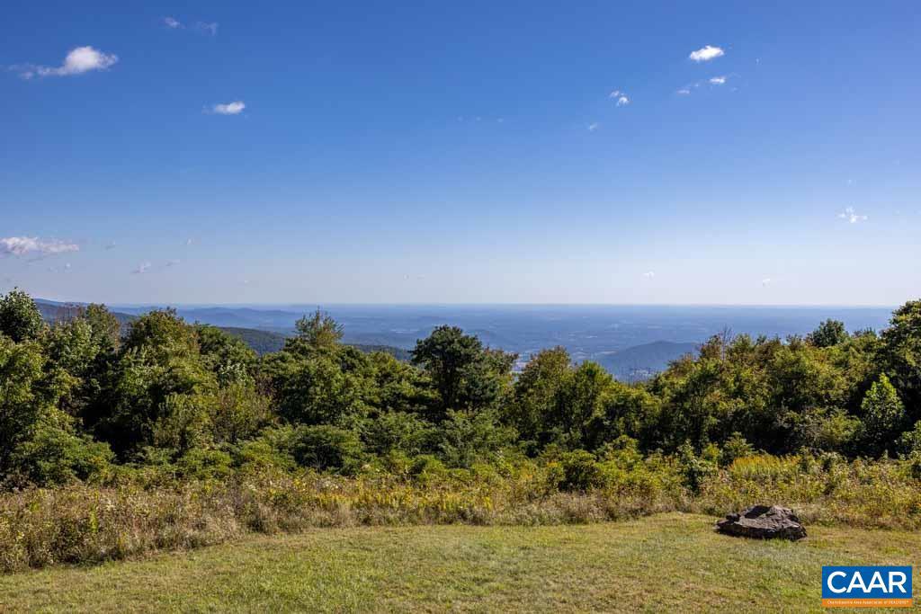 2106 FLATTOP MOUNTAIN RD, FREE UNION, Virginia 22940, 3 Bedrooms Bedrooms, ,1 BathroomBathrooms,Residential,For sale,2106 FLATTOP MOUNTAIN RD,653732 MLS # 653732