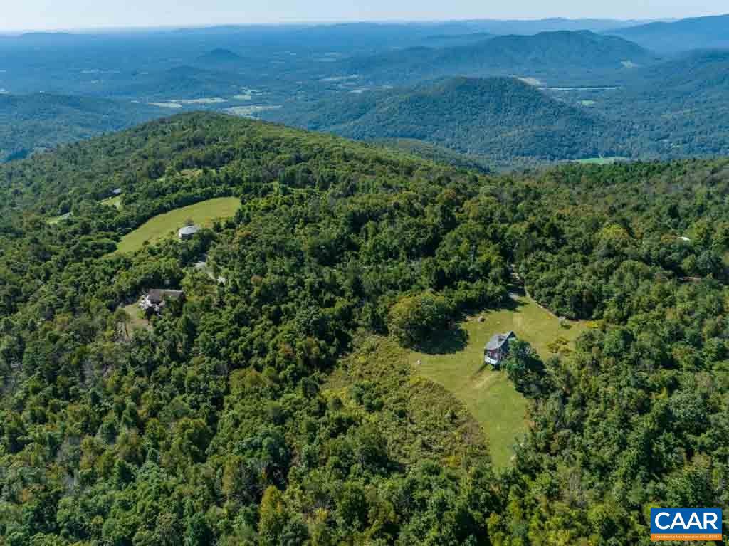 2106 FLATTOP MOUNTAIN RD, FREE UNION, Virginia 22940, 3 Bedrooms Bedrooms, ,1 BathroomBathrooms,Residential,For sale,2106 FLATTOP MOUNTAIN RD,653732 MLS # 653732