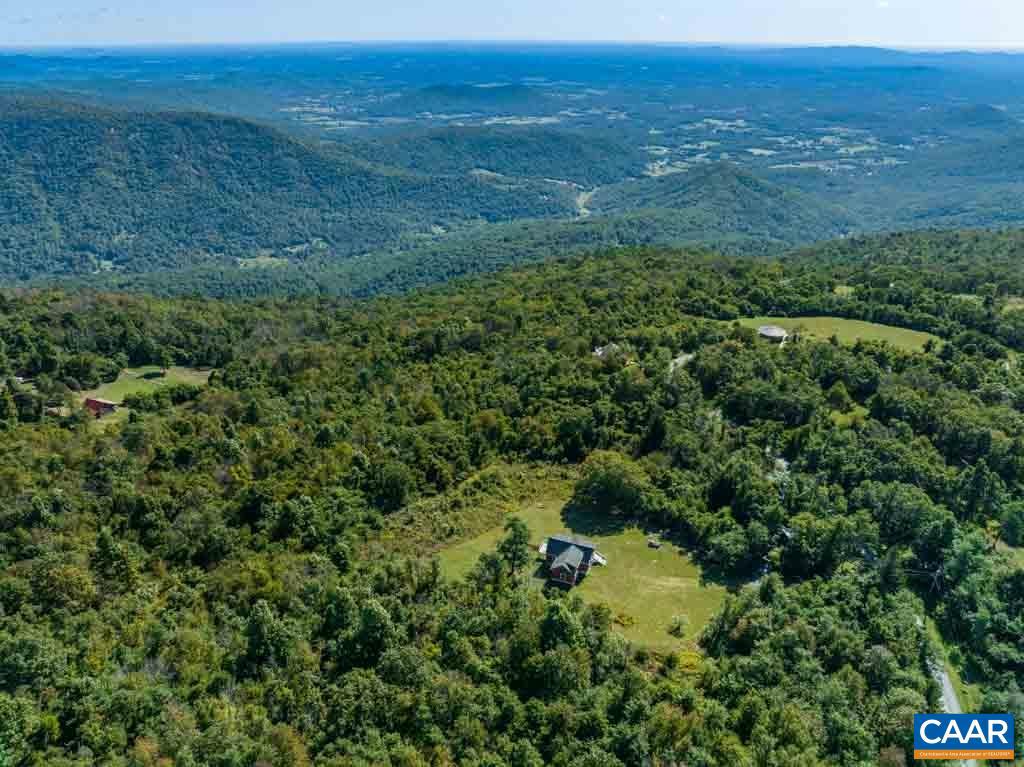 2106 FLATTOP MOUNTAIN RD, FREE UNION, Virginia 22940, 3 Bedrooms Bedrooms, ,1 BathroomBathrooms,Residential,For sale,2106 FLATTOP MOUNTAIN RD,653732 MLS # 653732