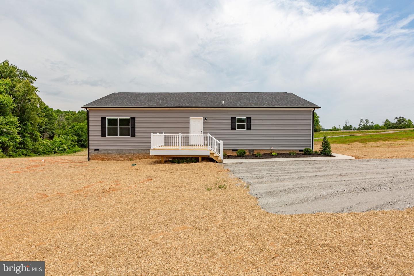 967 LEVI RD, GREEN BAY, Virginia 23942, 3 Bedrooms Bedrooms, 9 Rooms Rooms,2 BathroomsBathrooms,Residential,For sale,967 LEVI RD,VAPE2000036 MLS # VAPE2000036