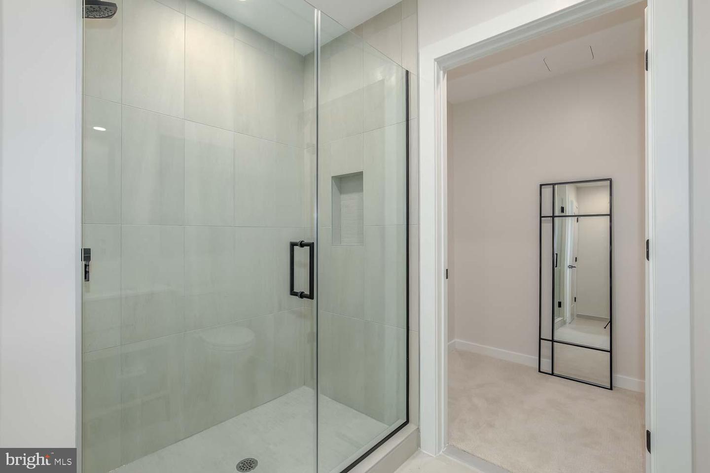 255 W. FALLS STATION BLVD #608, FALLS CHURCH, Virginia 22046, 1 Bedroom Bedrooms, ,1 BathroomBathrooms,Residential,For sale,255 W. FALLS STATION BLVD #608,VAFA2002292 MLS # VAFA2002292