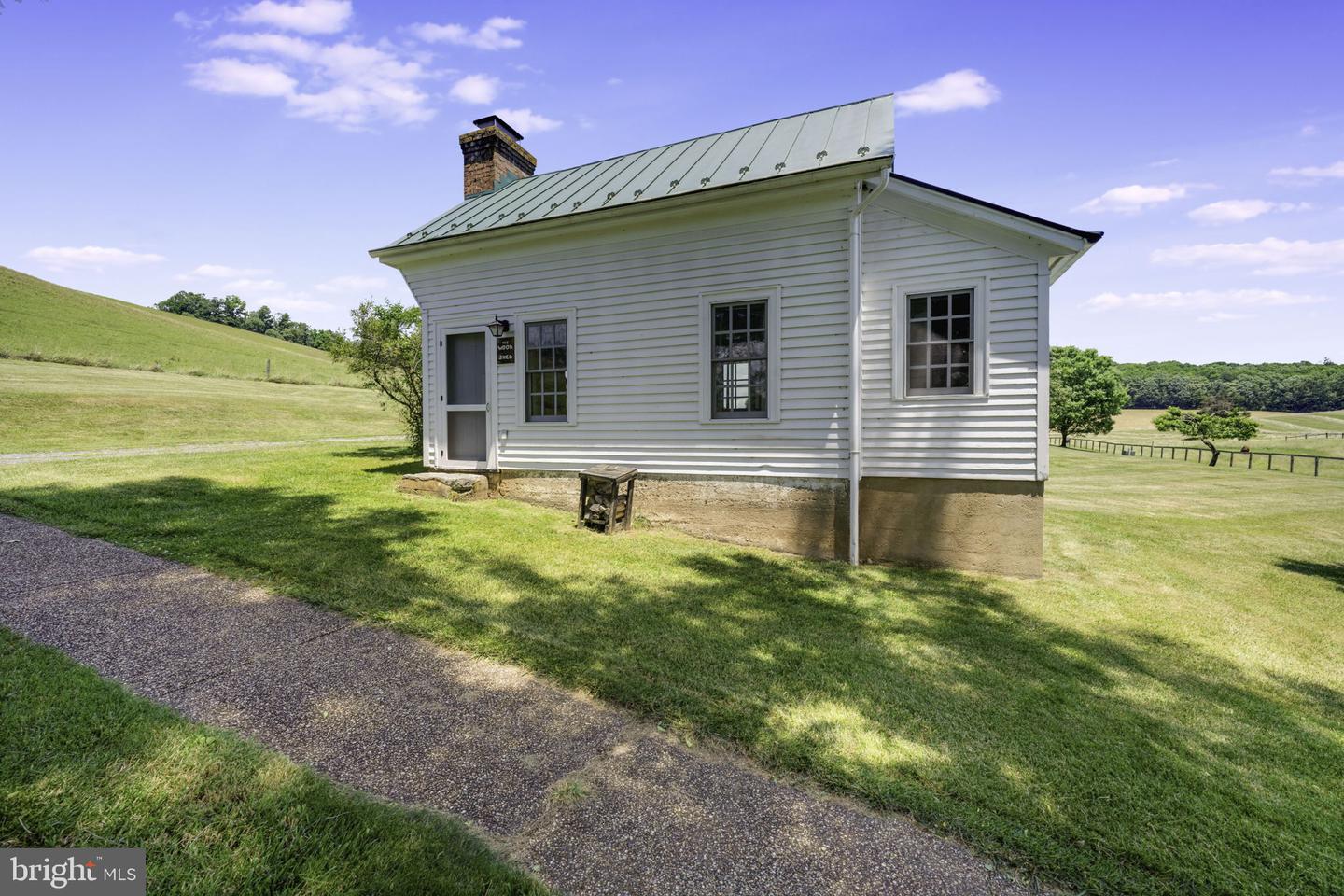 742 & 830 HIGH ROCK RD, RAPHINE, Virginia 24472, 2 Bedrooms Bedrooms, ,2 BathroomsBathrooms,Farm,For sale,742 & 830 HIGH ROCK RD,VAAG2000352 MLS # VAAG2000352