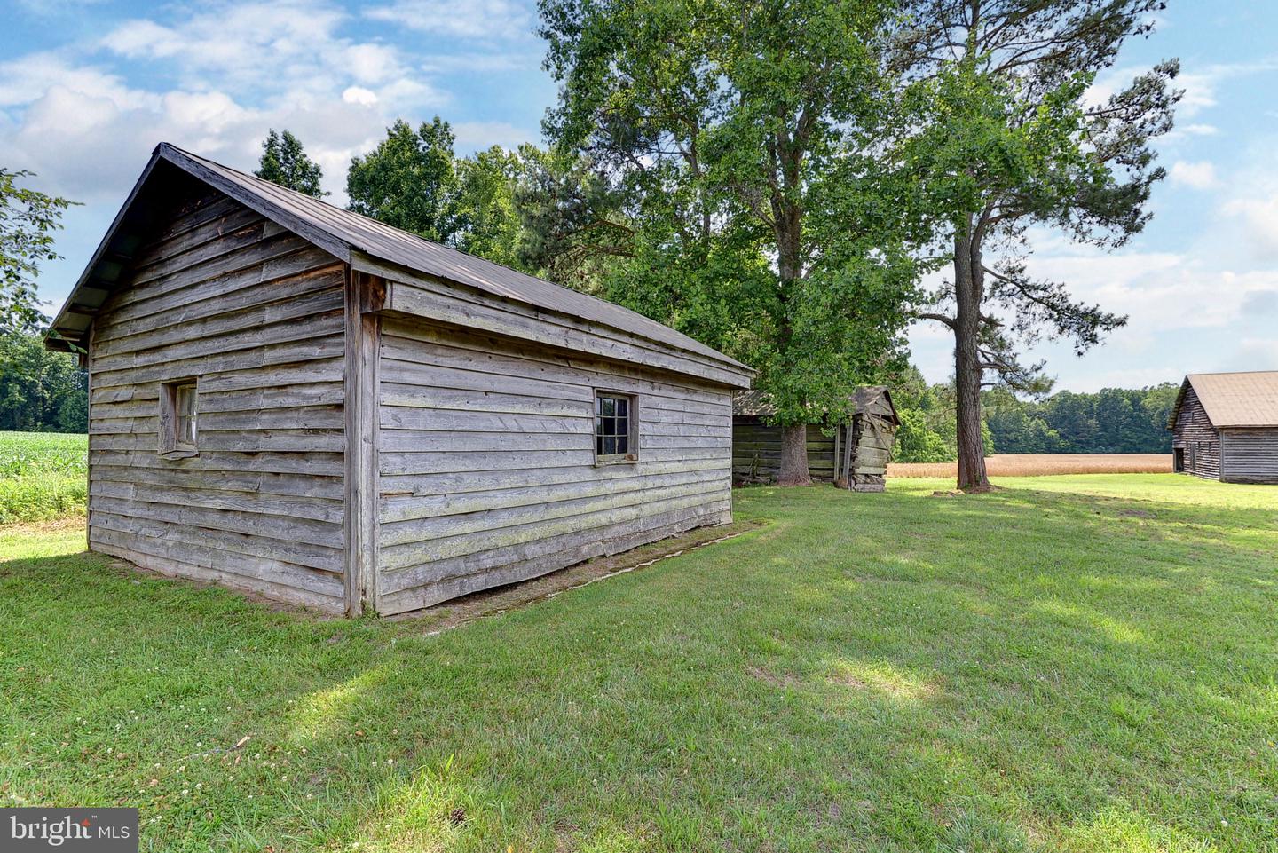 2459 DUNBROOKE RD, TAPPAHANNOCK, Virginia 22560, 4 Bedrooms Bedrooms, ,3 BathroomsBathrooms,Residential,For sale,2459 DUNBROOKE RD,VAES2000638 MLS # VAES2000638