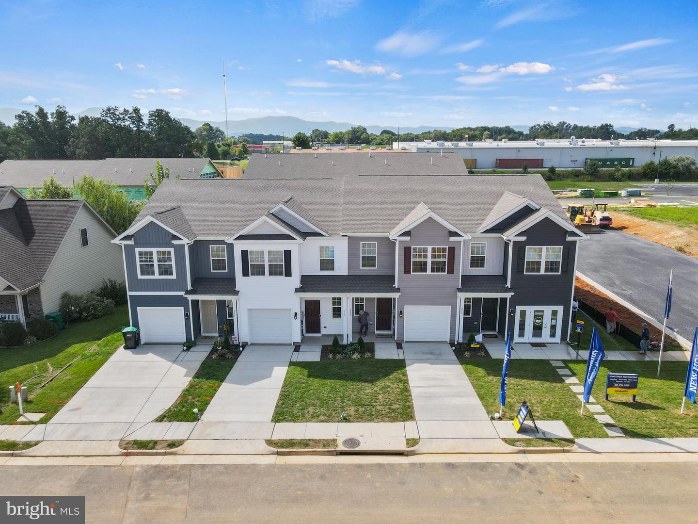 104 WILLETT HOLLOW ST, STEPHENS CITY, Virginia 22655, 3 Bedrooms Bedrooms, ,2 BathroomsBathrooms,Residential,For sale,104 WILLETT HOLLOW ST,VAFV2019772 MLS # VAFV2019772