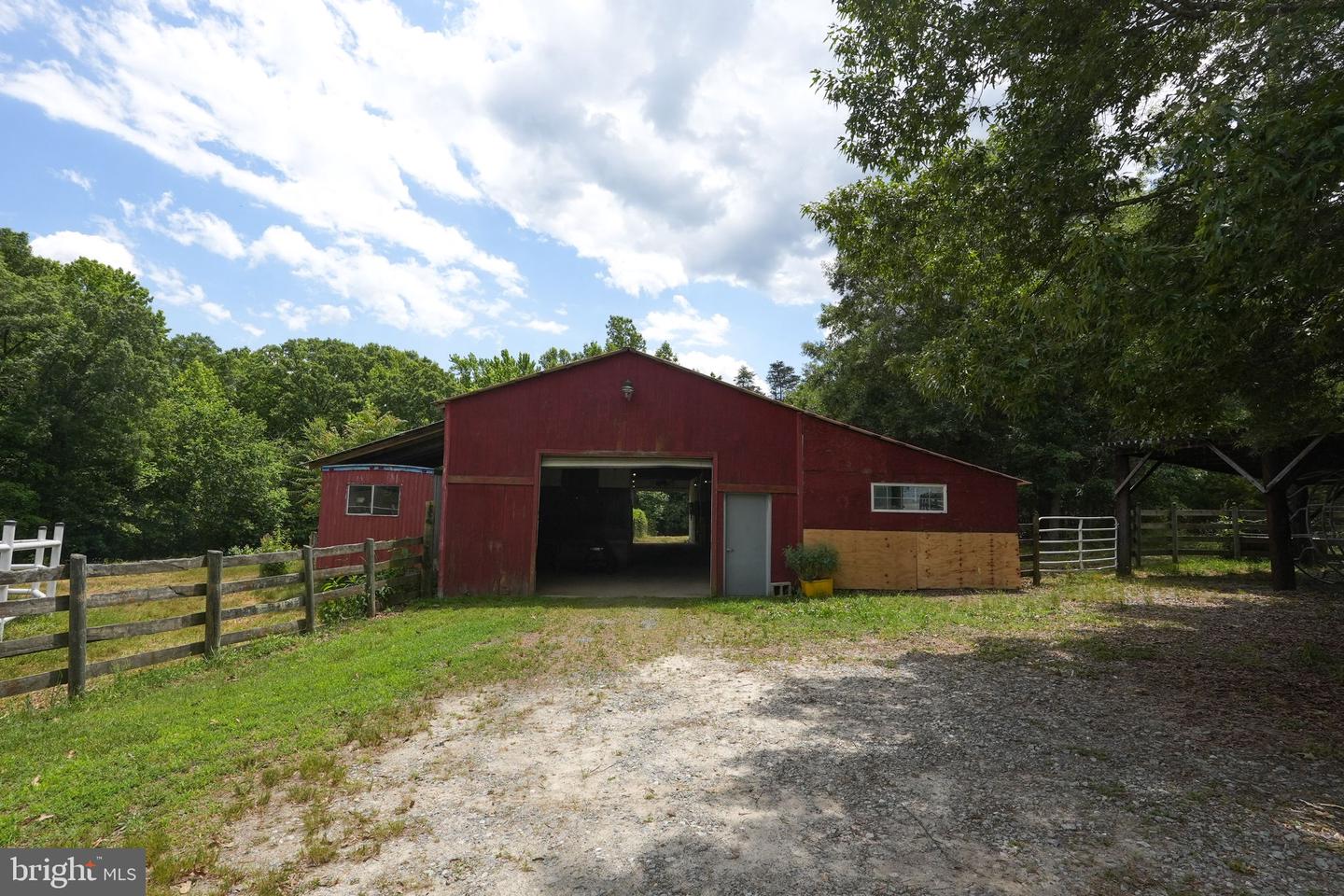 4901 LEWISTON RD, BUMPASS, Virginia 23024, 3 Bedrooms Bedrooms, ,2 BathroomsBathrooms,Farm,For sale,4901 LEWISTON RD,VASP2025926 MLS # VASP2025926