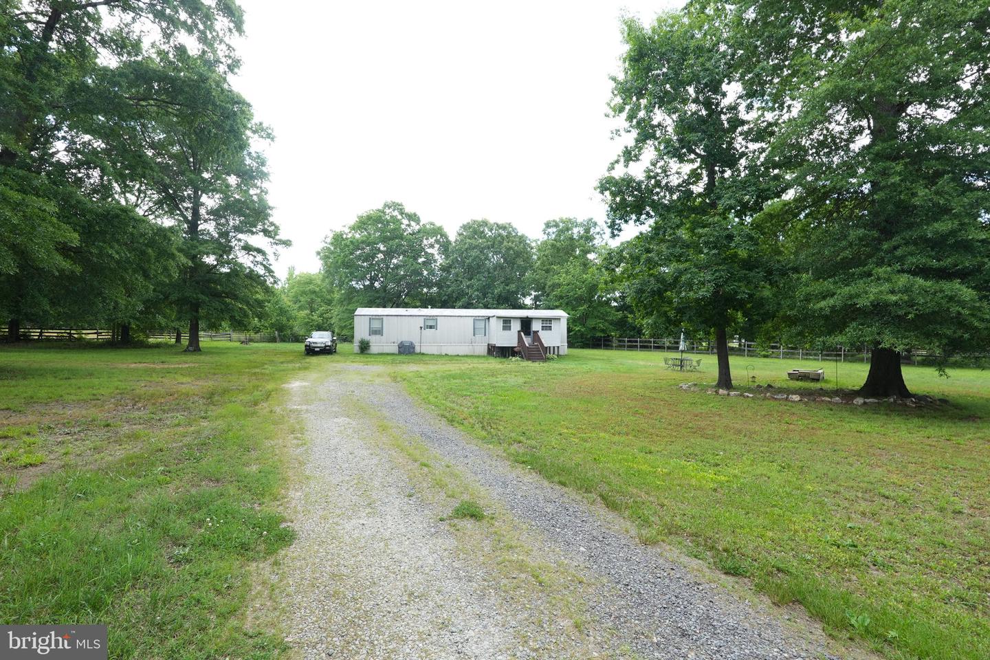 4911 LEWISTON RD, BUMPASS, Virginia 23024, 3 Bedrooms Bedrooms, ,1 BathroomBathrooms,Farm,For sale,4911 LEWISTON RD,VASP2025928 MLS # VASP2025928