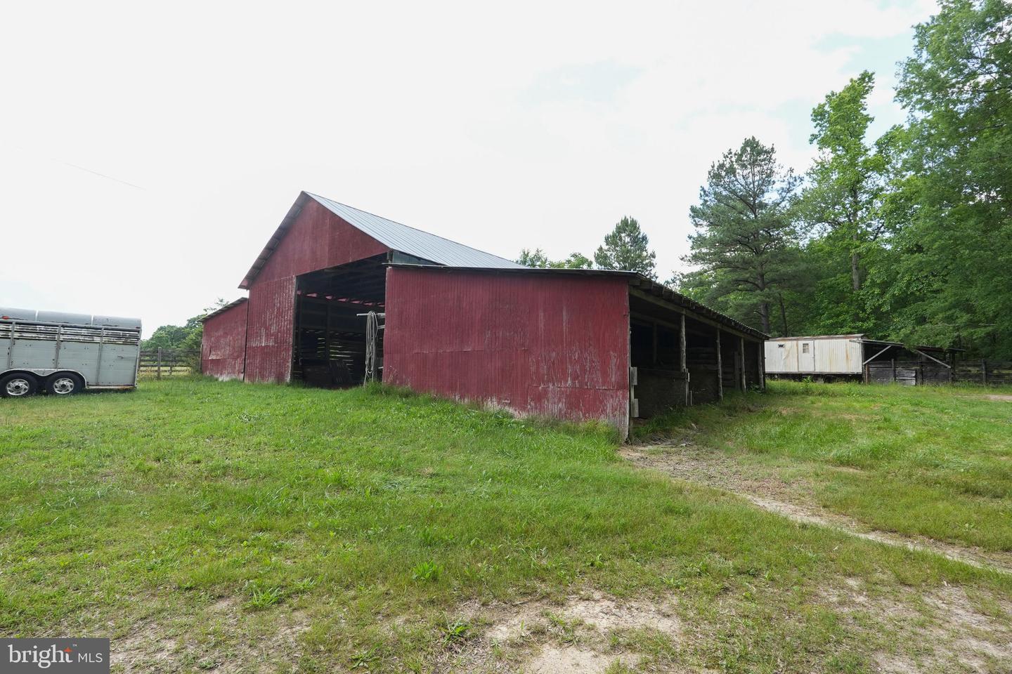 4911 LEWISTON RD, BUMPASS, Virginia 23024, 3 Bedrooms Bedrooms, ,1 BathroomBathrooms,Farm,For sale,4911 LEWISTON RD,VASP2025928 MLS # VASP2025928