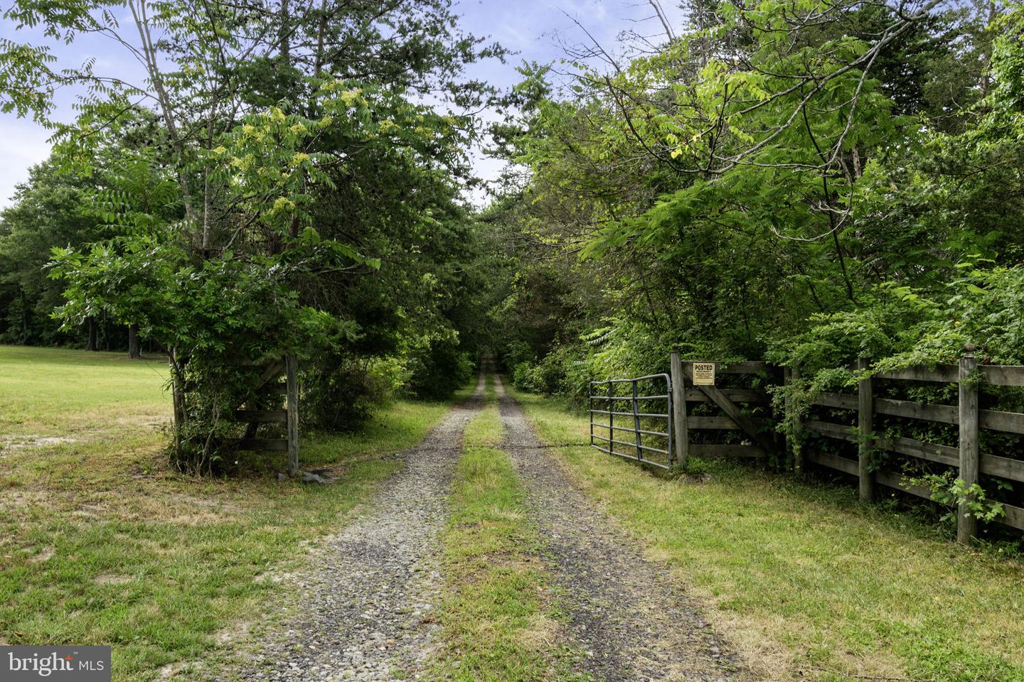 4921 LEWISTON RD, BUMPASS, Virginia 23024, 2 Bedrooms Bedrooms, ,2 BathroomsBathrooms,Farm,For sale,4921 LEWISTON RD,VASP2025930 MLS # VASP2025930