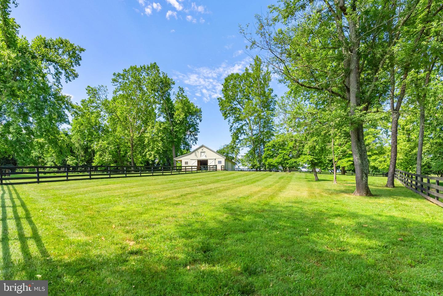 20116 ST LOUIS RD, PURCELLVILLE, Virginia 20132, 4 Bedrooms Bedrooms, ,5 BathroomsBathrooms,Residential,For sale,20116 ST LOUIS RD,VALO2073962 MLS # VALO2073962