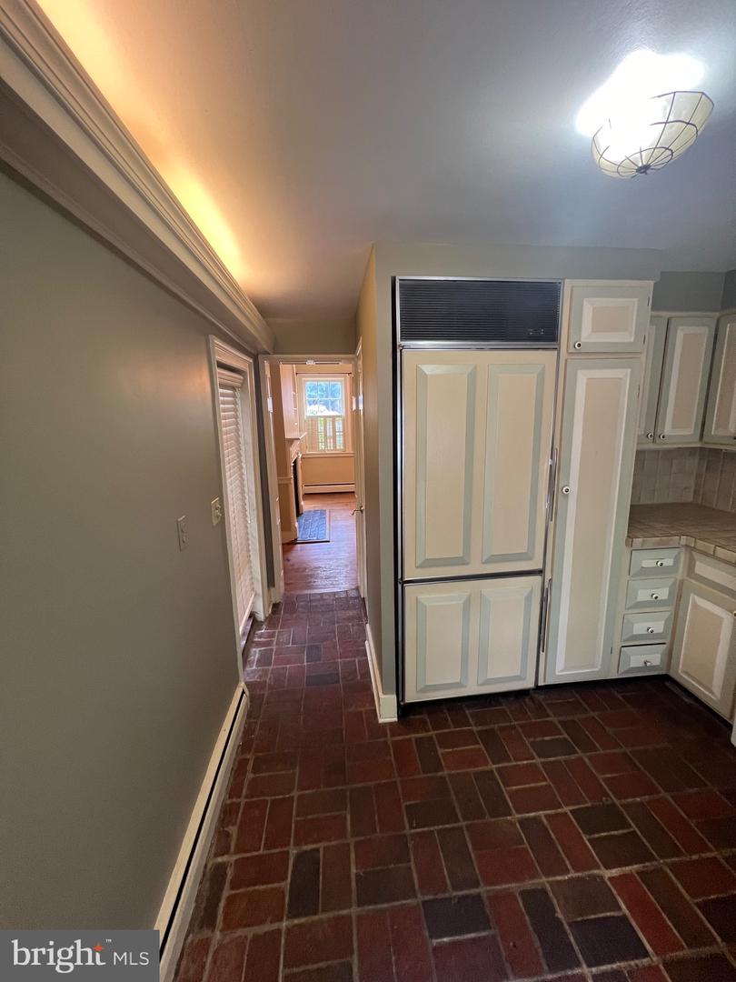 201 S FAIRFAX ST, ALEXANDRIA, Virginia 22314, 2 Bedrooms Bedrooms, ,1 BathroomBathrooms,Residential,For sale,201 S FAIRFAX ST,VAAX2035348 MLS # VAAX2035348