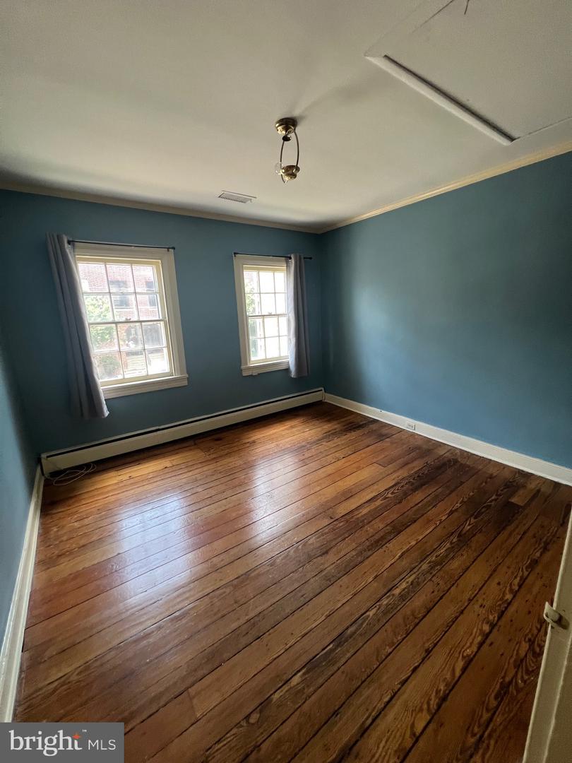 201 S FAIRFAX ST, ALEXANDRIA, Virginia 22314, 2 Bedrooms Bedrooms, ,1 BathroomBathrooms,Residential,For sale,201 S FAIRFAX ST,VAAX2035348 MLS # VAAX2035348