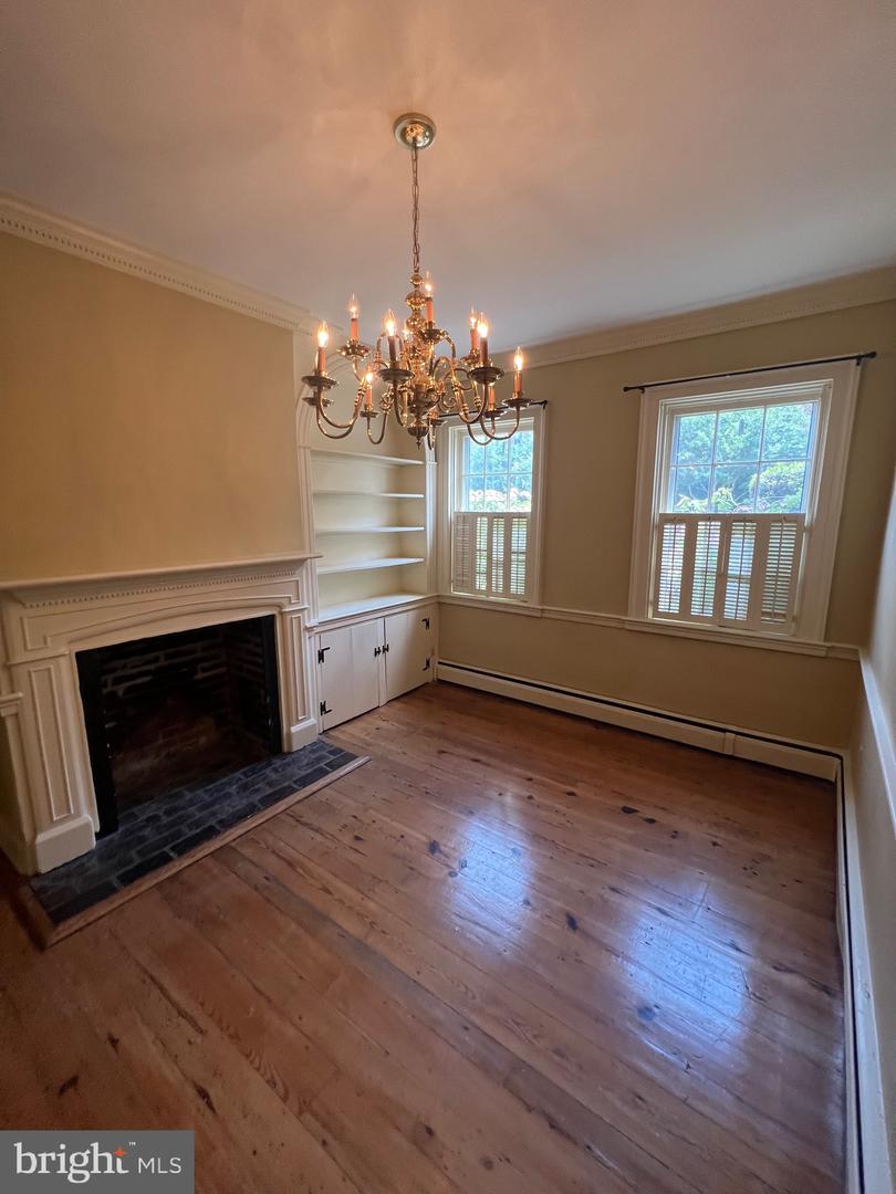 201 S FAIRFAX ST, ALEXANDRIA, Virginia 22314, 2 Bedrooms Bedrooms, ,1 BathroomBathrooms,Residential,For sale,201 S FAIRFAX ST,VAAX2035348 MLS # VAAX2035348