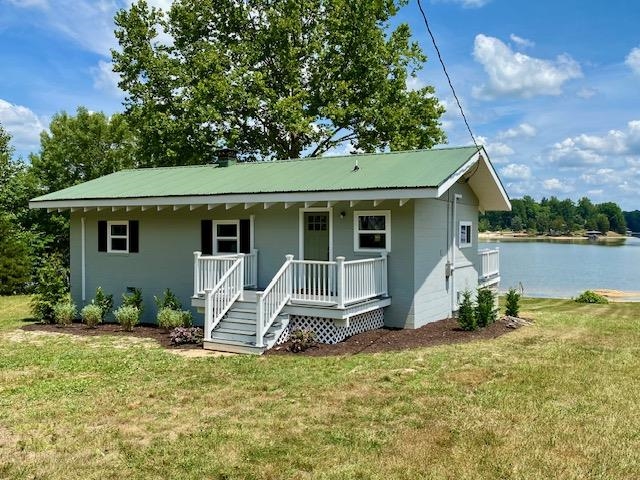 1382 S LAKESHORE DR, LOUISA, Virginia 23093, 2 Bedrooms Bedrooms, ,1 BathroomBathrooms,Residential,1382 S LAKESHORE DR,654346 MLS # 654346