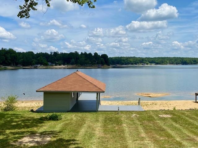 1382 S LAKESHORE DR, LOUISA, Virginia 23093, 2 Bedrooms Bedrooms, ,1 BathroomBathrooms,Residential,1382 S LAKESHORE DR,654346 MLS # 654346