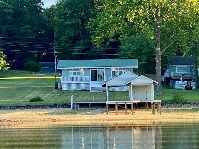 1382 S LAKESHORE DR, LOUISA, Virginia 23093, 2 Bedrooms Bedrooms, ,1 BathroomBathrooms,Residential,1382 S LAKESHORE DR,654346 MLS # 654346