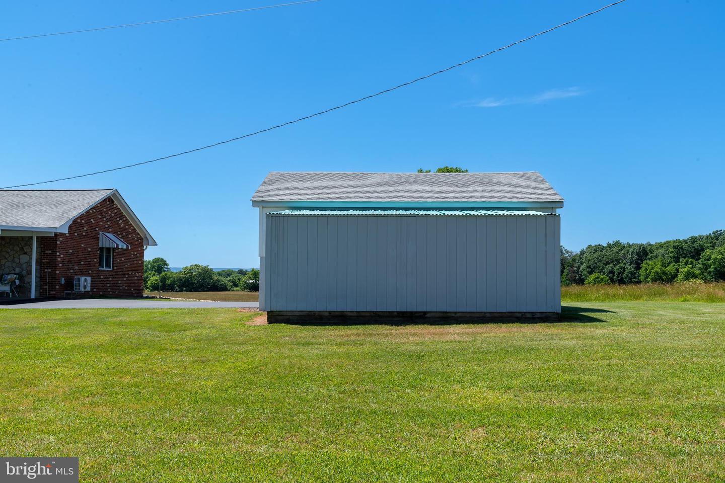 1410 PIERCE RD, BERRYVILLE, Virginia 22611, 3 Bedrooms Bedrooms, ,2 BathroomsBathrooms,Residential,For sale,1410 PIERCE RD,VACL2002770 MLS # VACL2002770